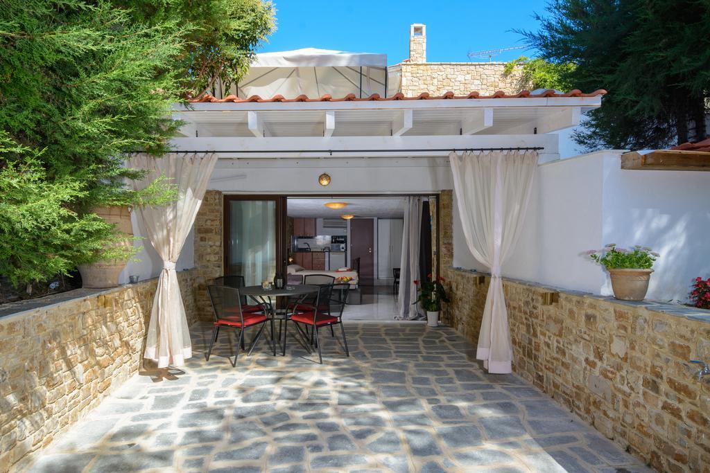 Maria Elena Villas Néos Marmarás Exterior foto
